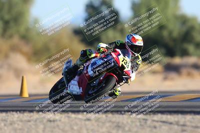 media/Dec-07-2024-CVMA (Sat) [[21c5f1ef85]]/Race 11-Amateur Supersport Open/